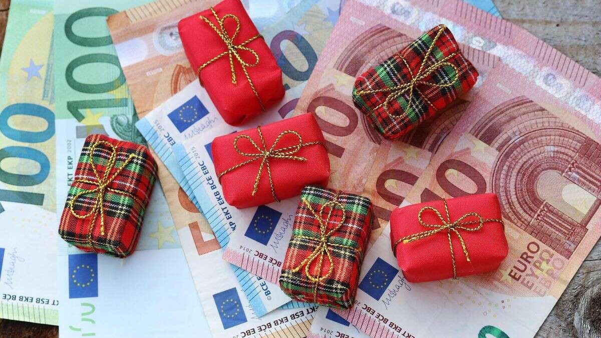 Weihnachtsgeld: In diesem Fall muss Ihr Arbeitgeber immer zahlen