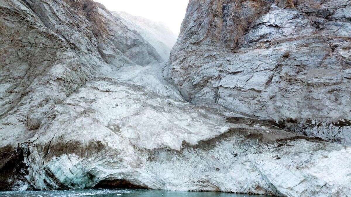 Mega-Tsunami lässt die Erde vibrieren – neun Tage lang