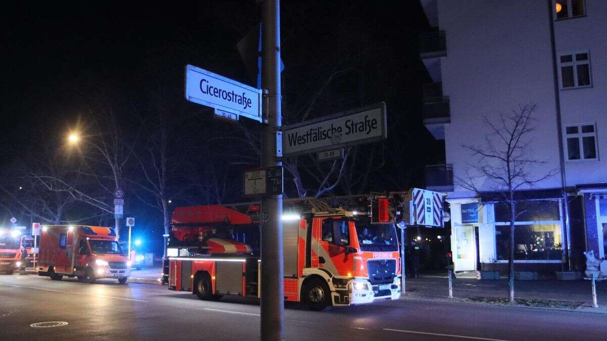 Feuerwehr im Dauereinsatz: Brände in Restaurant und Wohnhaus