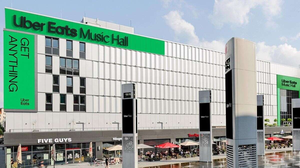 Uber Eats Music Hall: Saalplan, Parken, Hotels – die Infos