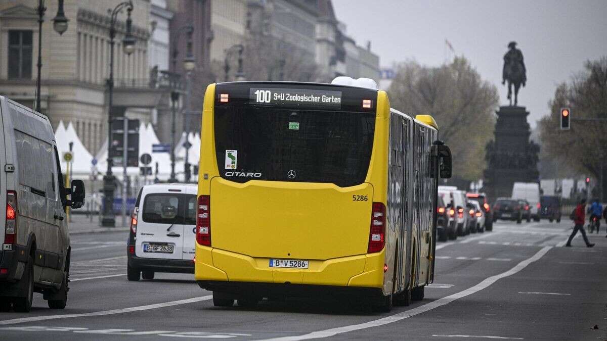 Streit um Bus-Spur in Berlin-Mitte – Gericht trifft Entscheidung