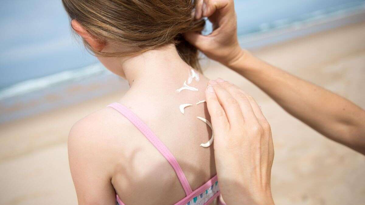 Sonnencreme: Strahlenexpertin nennt wichtigste Regel