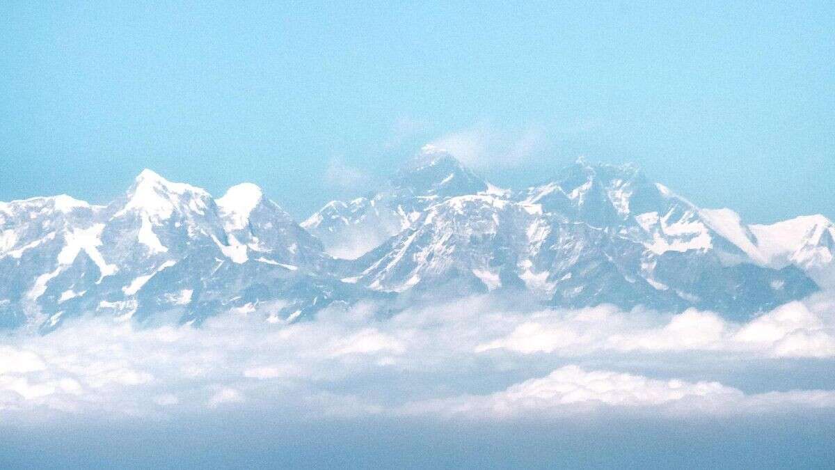 Höher als der Mount Everest: Forscher entdecken zwei unbekannte Berge