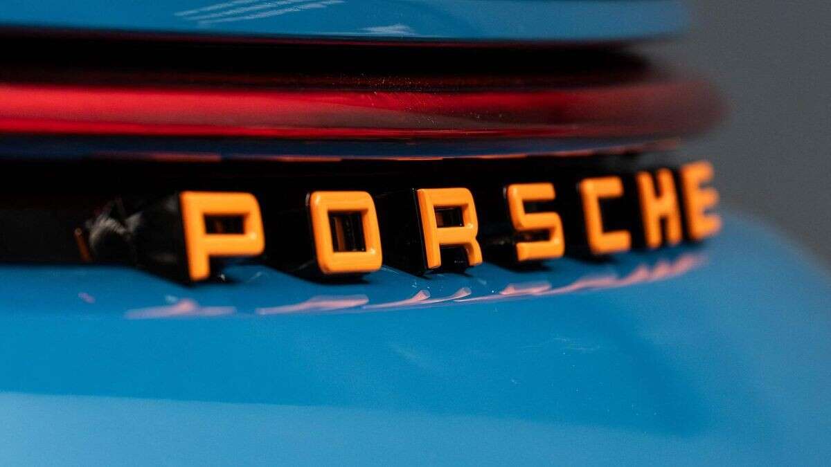 Gewinn von Sportwagenbauer Porsche bricht um 30 Prozent ein