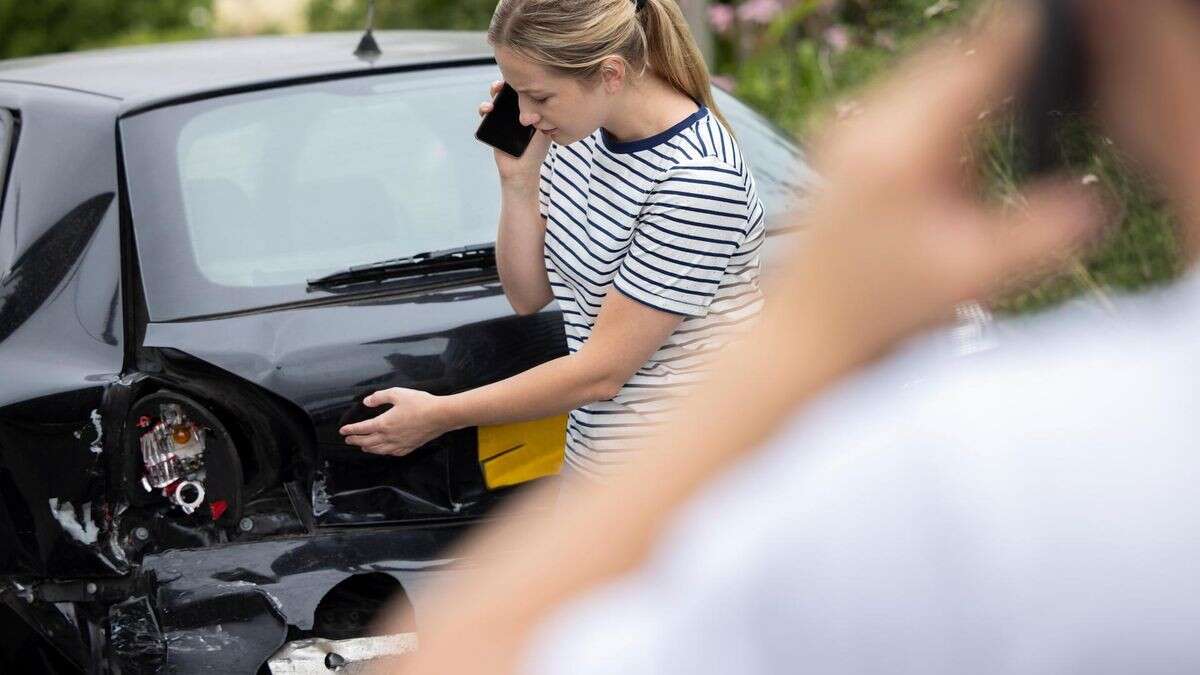 Kfz-Versicherung wird teurer? Finanztip hat geheimen Spar-Kniff