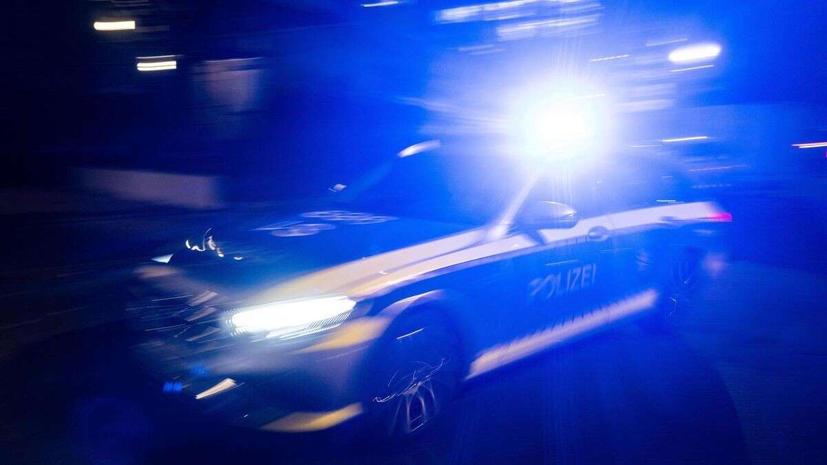 Schüsse auf Flüchtlingsunterkunft? Polizei sichert Spuren