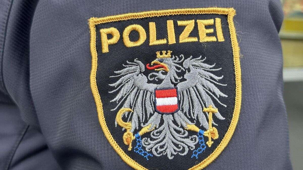 Tirol: Einheimischer greift drei Berliner mit Heugabel an