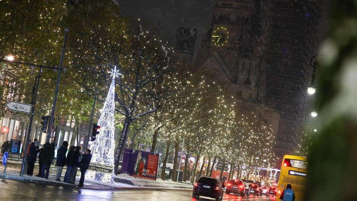 Weihnachtsbeleuchtung am Kudamm gesichert – wo es dunkel bleibt