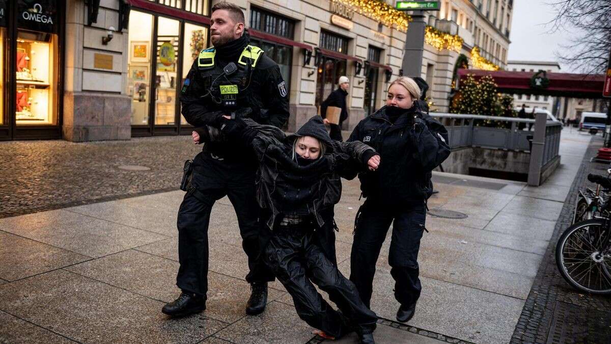 Treffen von Gas-Lobbyisten im Adlon: Blockade angekündigt