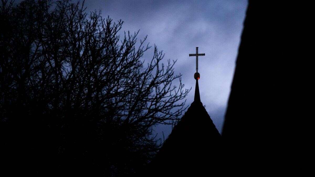 Missbrauchsvorwürfe gegen Priester – Kirche versteckte Täter