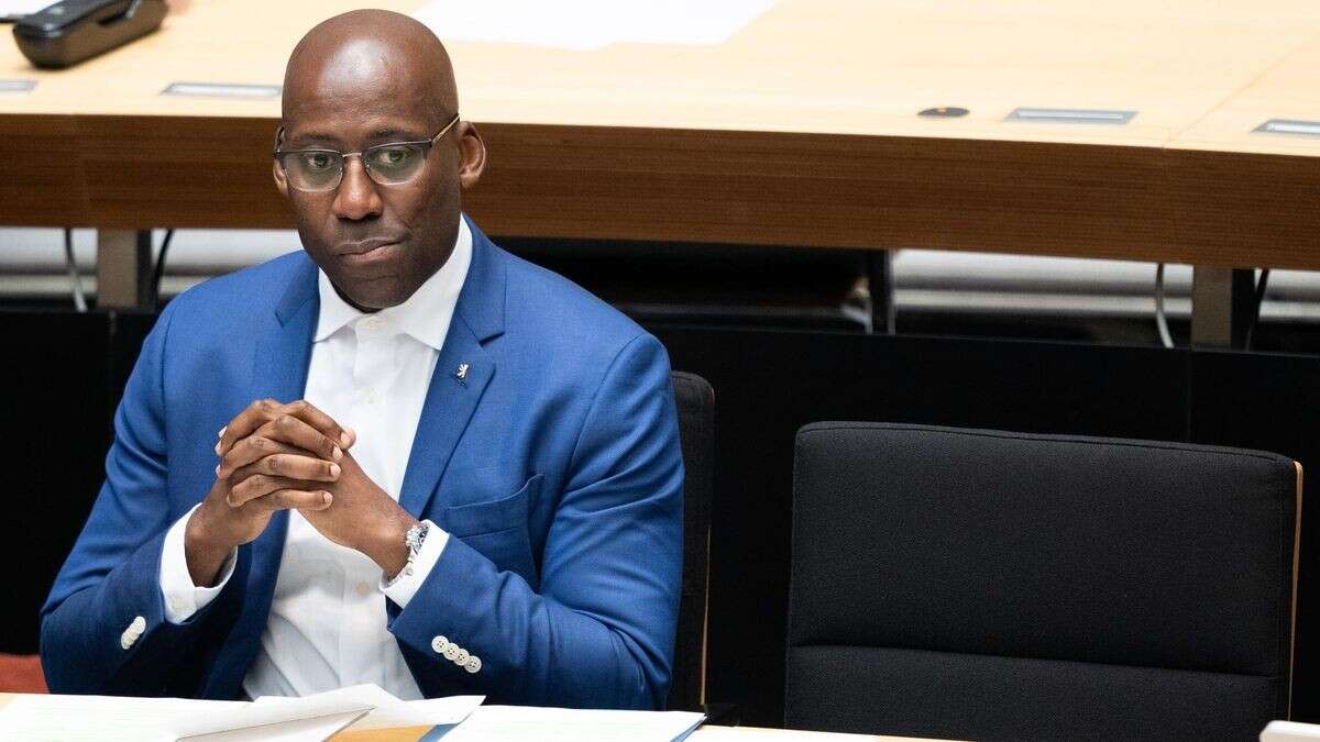 Sparhaushalt: So hart greift die Opposition den Kultursenator an