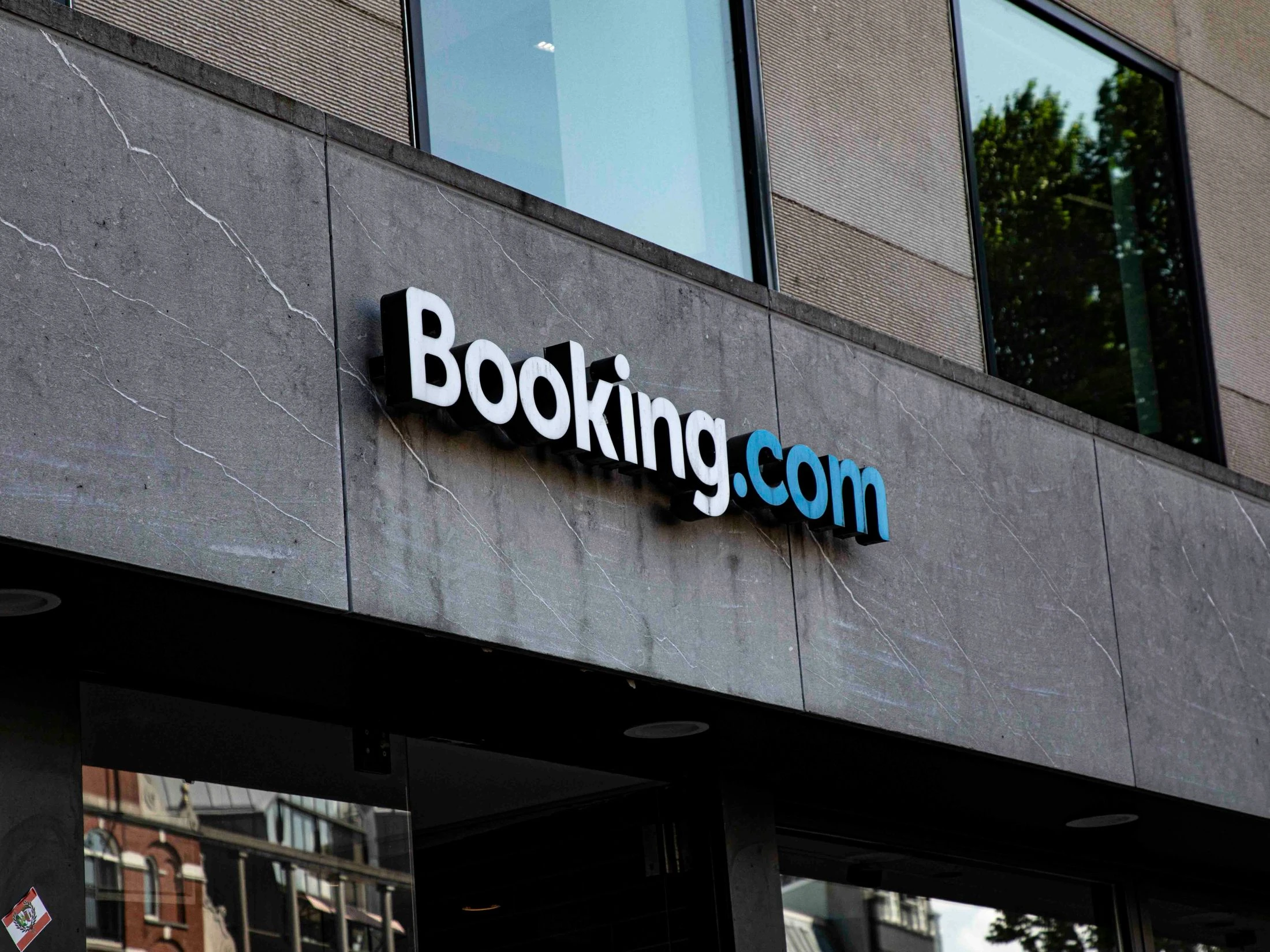 Siddhartha Choudhury, Booking.com: Fighting online fraud with AI