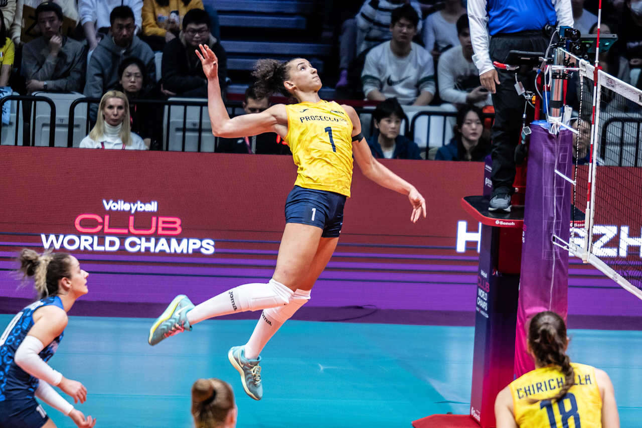 Volley femminile, con le Red Rockets giapponesi Conegliano a caccia del primo posto nel girone del Mondiale per club