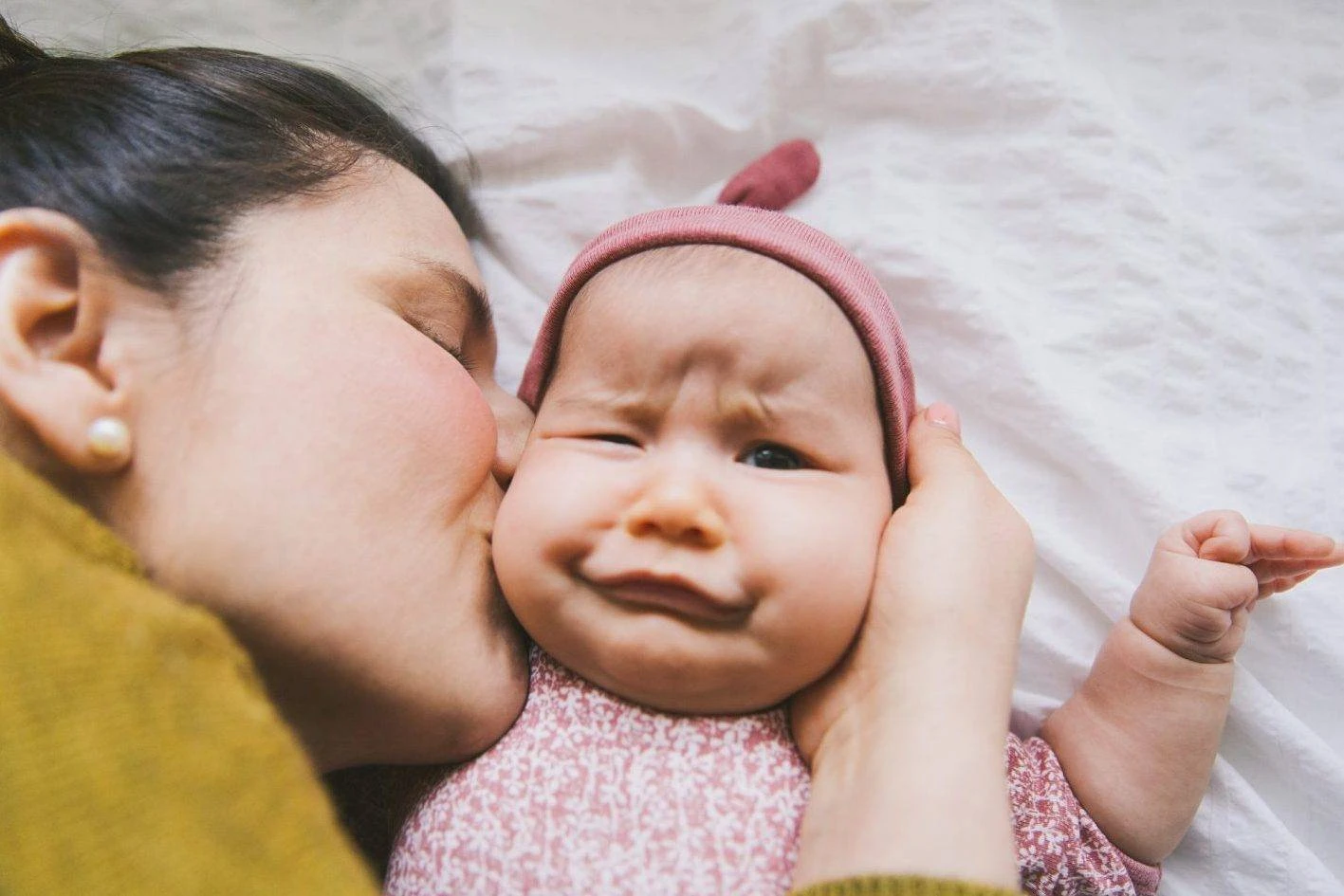 Nomes de bebês precisam seguir as regras do português?
