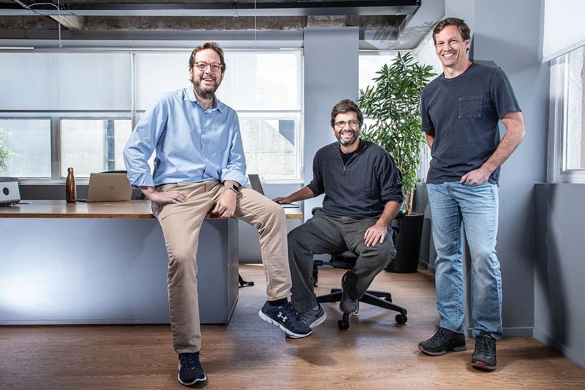 Fundador do iFood aposta em fintech com conta em dólar para brasileiros