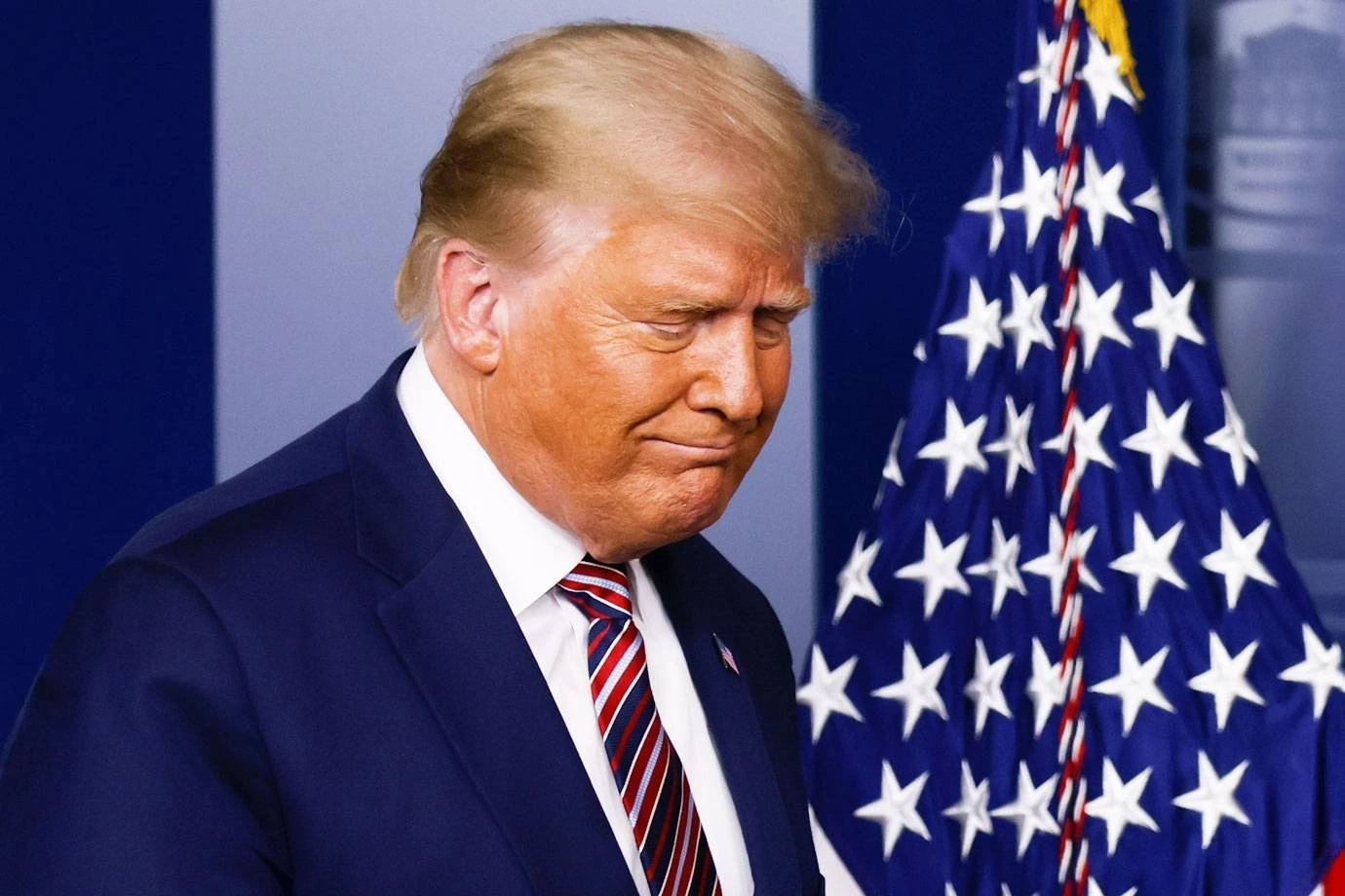 Sem nenhuma prova, Trump diz ser vítima de grande complô