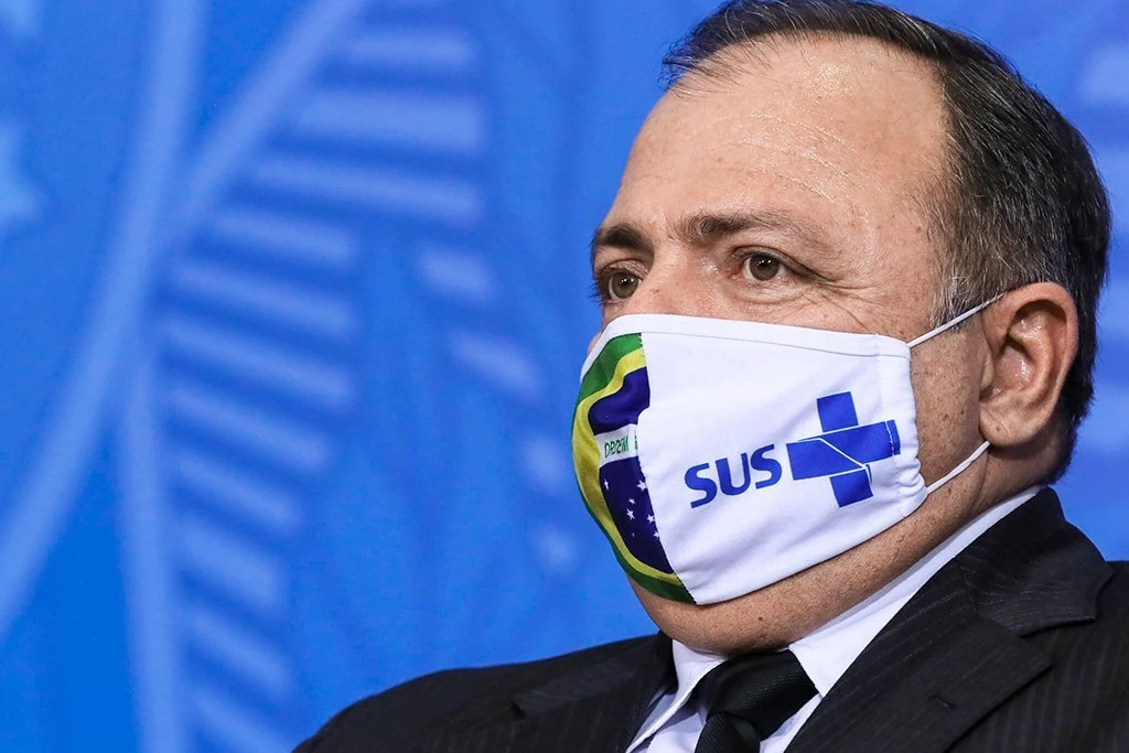 Pazuello admite não estar completamente recuperado da covid-19