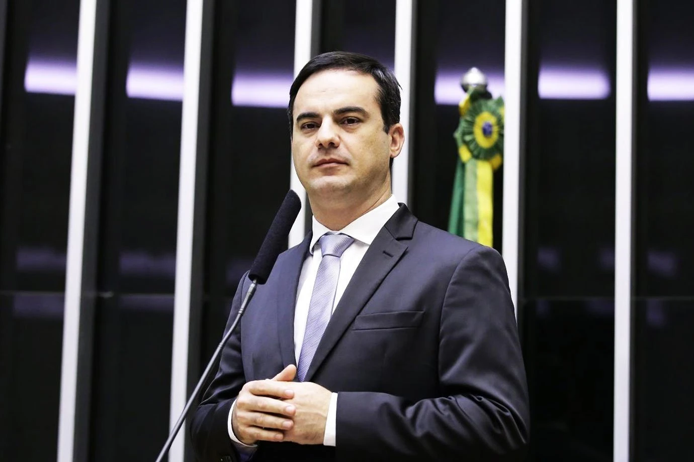 Em Fortaleza, militar apoiado por Bolsonaro vai para o segundo turno