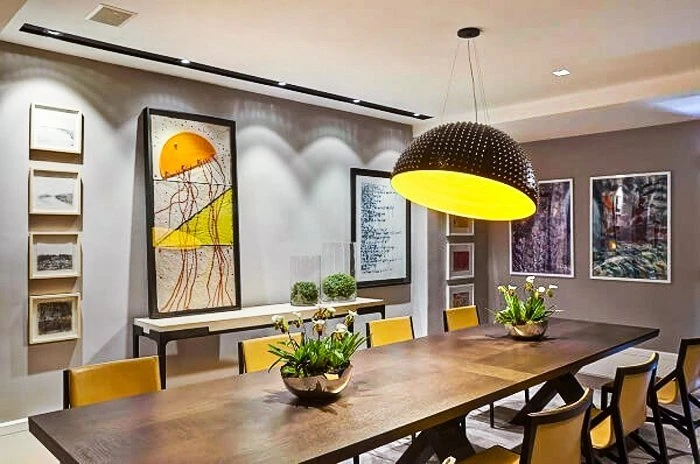 Quer ter uma mesa de madeira na sala de jantar? Anote nossas dicas antes