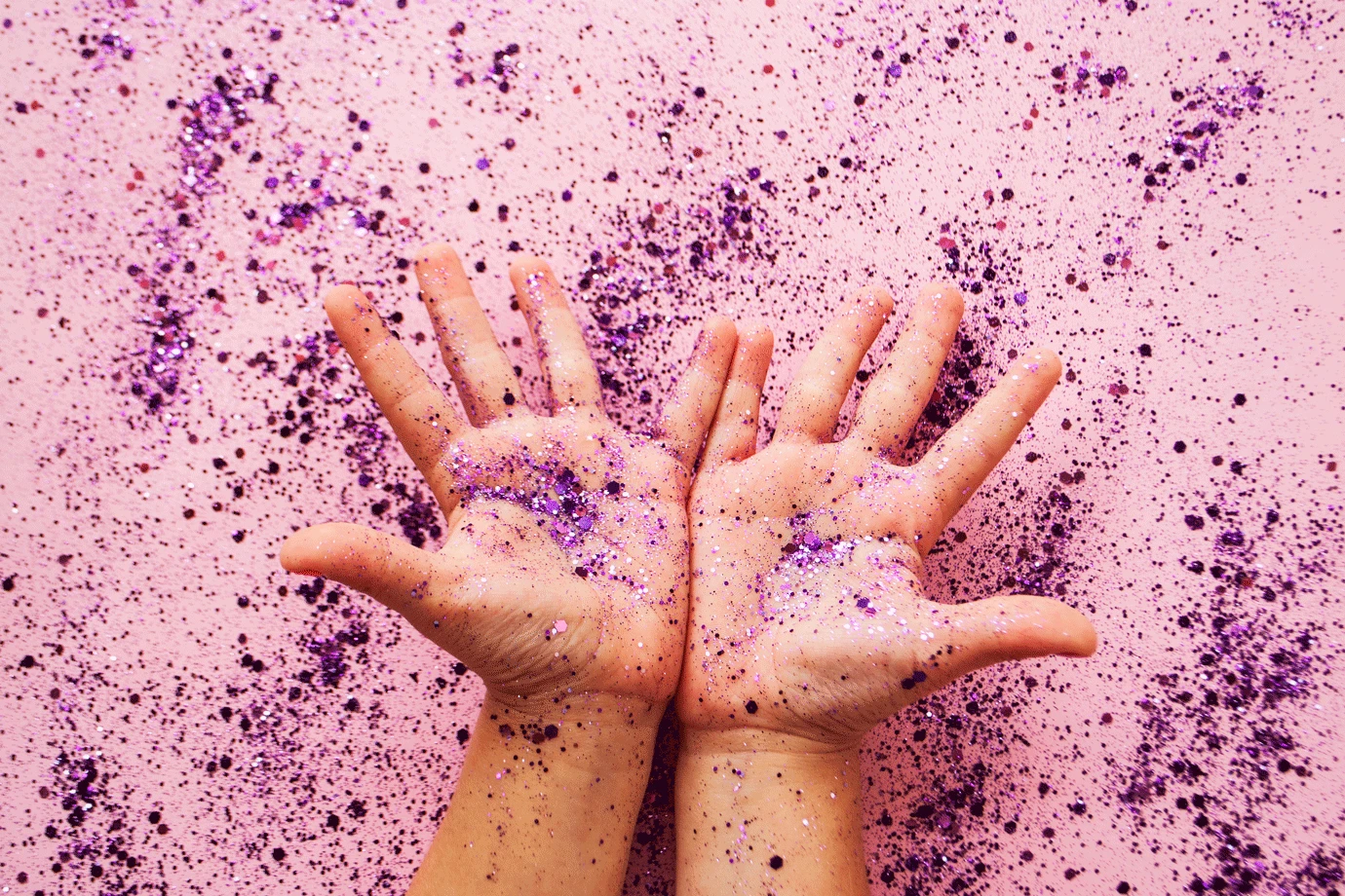 Glitter biodegradável pode ser tão prejudicial à natureza quanto o comum