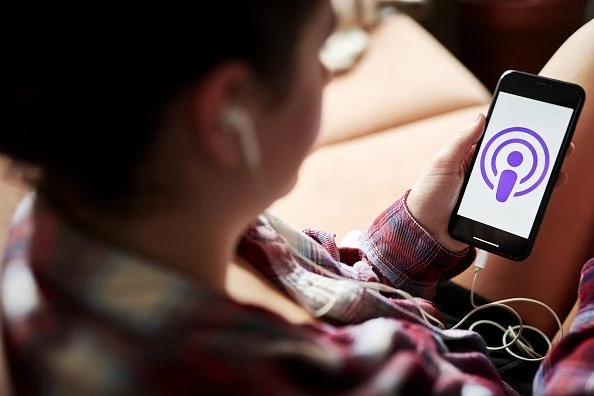 Apple Podcasts libera recurso de assinaturas para produtores de conteúdo