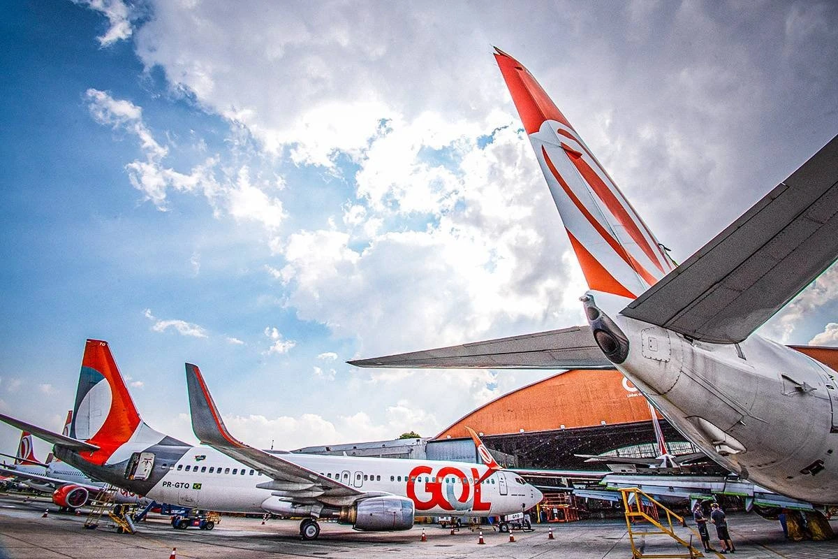 Um terço das rotas aéreas globais desaparece devido à Covid