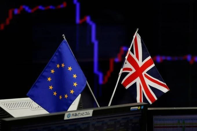 Líderes da União Europeia discutem Brexit e avanço da covid nesta quinta