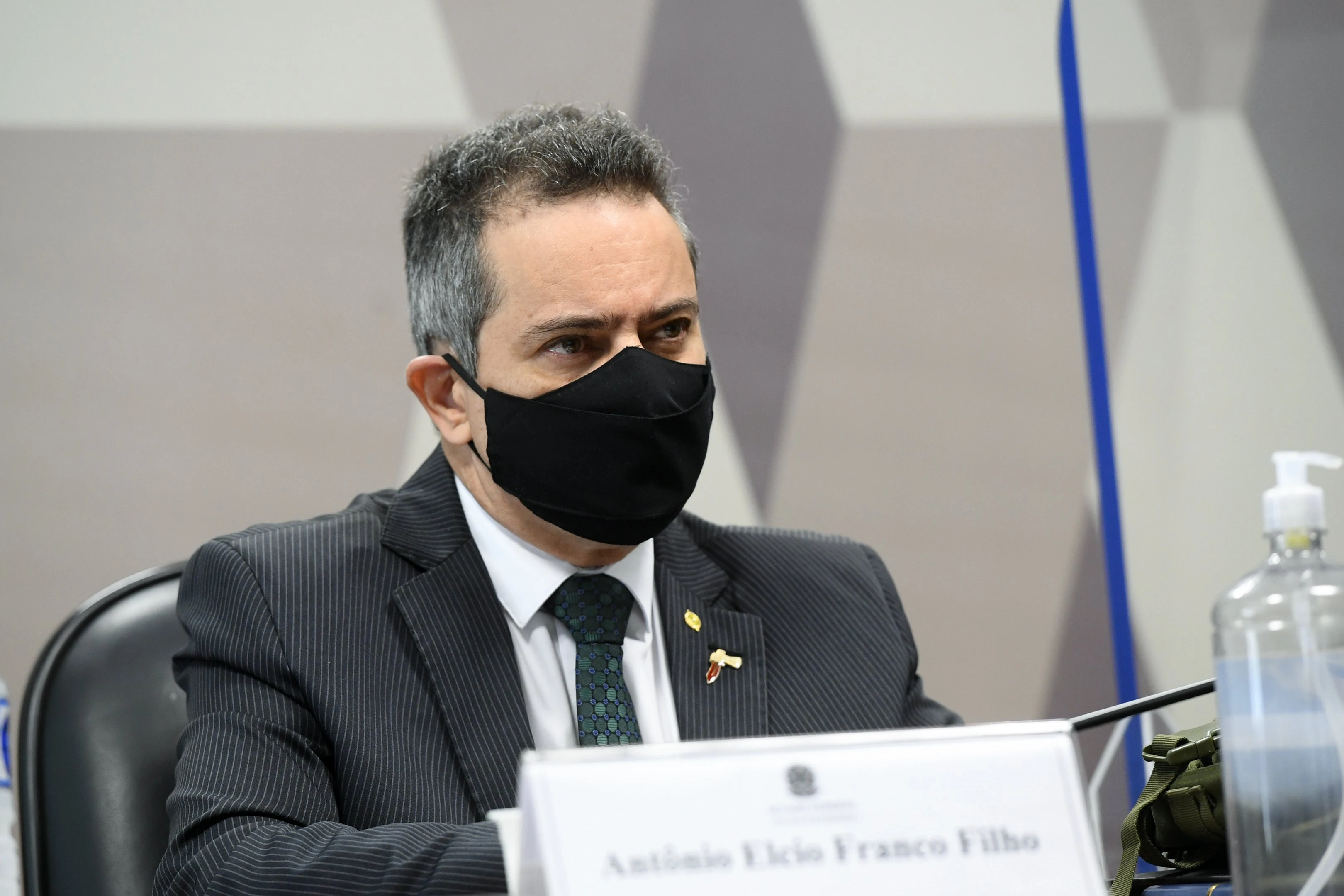 STF rejeita quebra de sigilos de Elcio, mas mantém para Pazuello e Ernesto