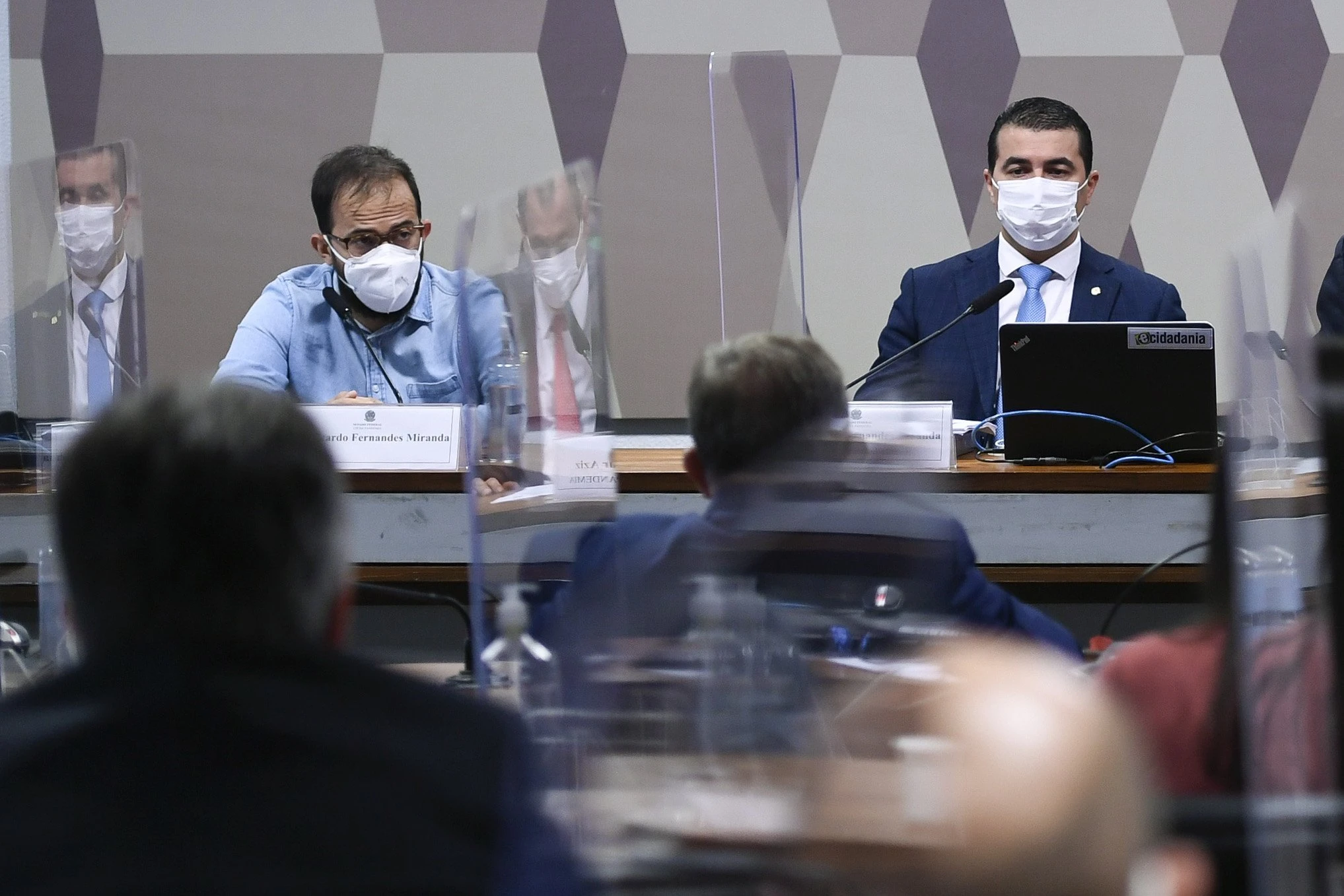 Tensão no ar: denúncias dos irmãos Miranda trazem novo ingrediente à CPI