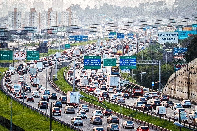Rodovias federais foram responsáveis por 30% da propagação da covid-19
