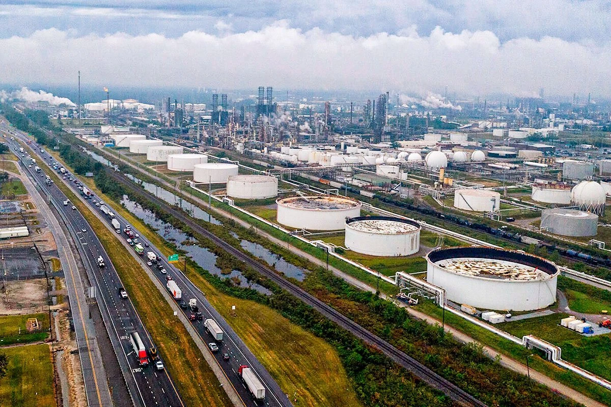 Fornecedora de armazenamento de petróleo está quase sem espaço