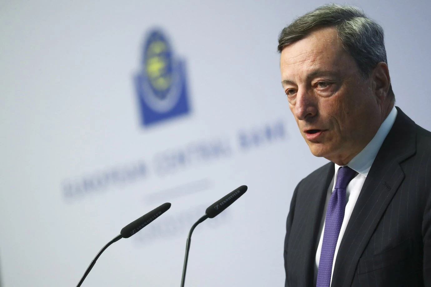 Draghi rebate Vaticano sobre lei contra homofobia: 