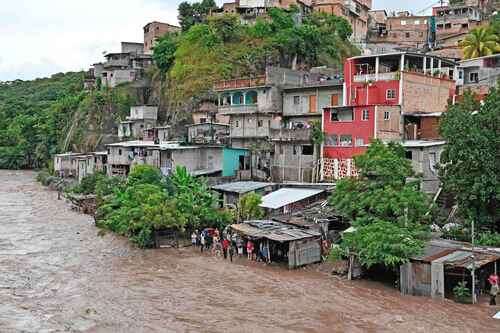 Tormenta causa daños en Centroamérica   