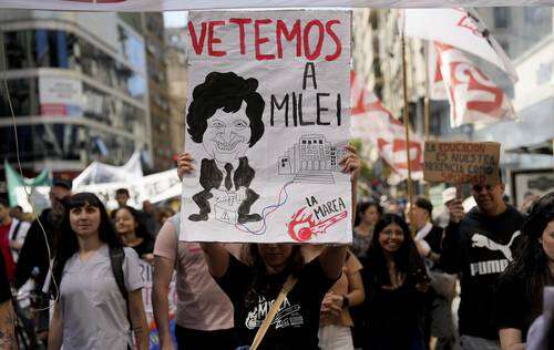 Movilización en Argentina, en defensa de la educación pública   