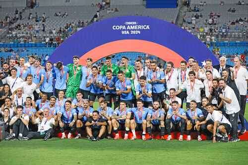 Uruguay se queda con el tercer lugar en tanda de penales   