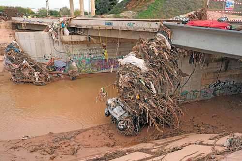 Revelan fallas de las autoridades en la tragedia causada por la DANA en Valencia   