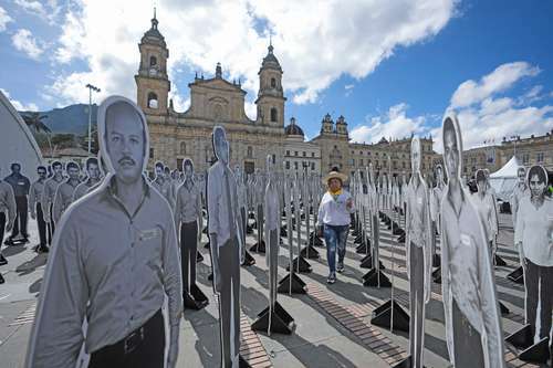 Movilización en Bogotá contra el golpe a Petro   