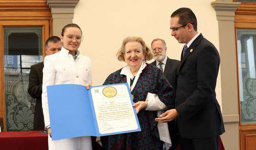 Directora de Fomento Cultural Citibanamex recibe medalla de la Fundación Isve Guerrero   