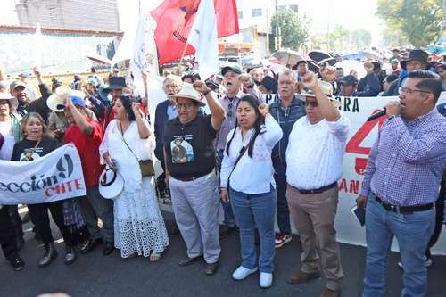 Se movilizan miles en Oaxaca y Chiapas por los 45 años de la CNTE   