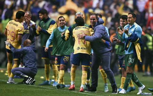 América derrota 2-1 a Rayados y se acerca al histórico tricampeonato   