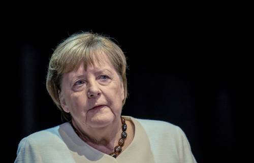 Merkel publica sus memorias   