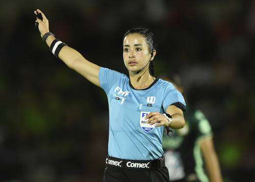 Katia García será árbitra central del Tuzos-Gallos   