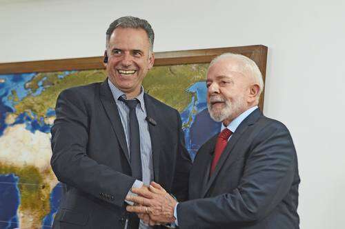 Lula recibe en Brasil al próximo gobernante de Uruguay    