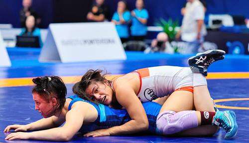 Daniela Rojas y Melanie Jiménez,  plata y bronce en Mundial de Lucha   