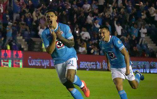 Cruz Azul, en la cima de la Liga   