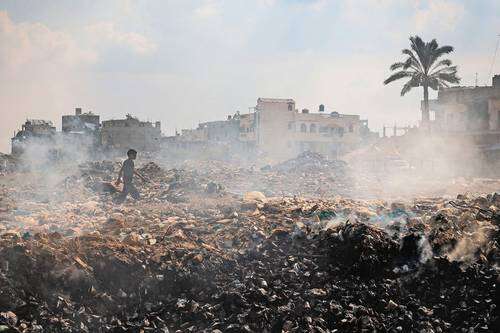 Denuncia Unrwa la destrucción de su principal central en Gaza    