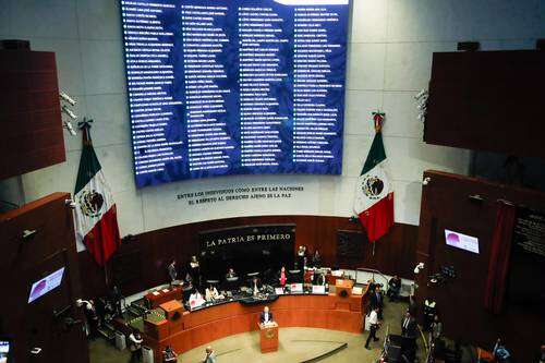 Aprueban en el Senado devolver al Estado el control de Pemex y CFE   