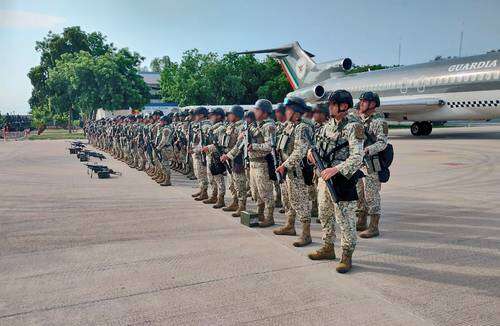 Llegan a Sinaloa 400 militares de élite para reforzar la seguridad   