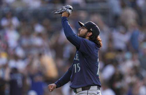 Yanquis superan 2-1 a Rays   