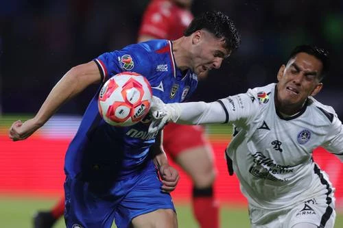 Larcamón se estrena con empate de Cruz Azul ante Mazatlán   